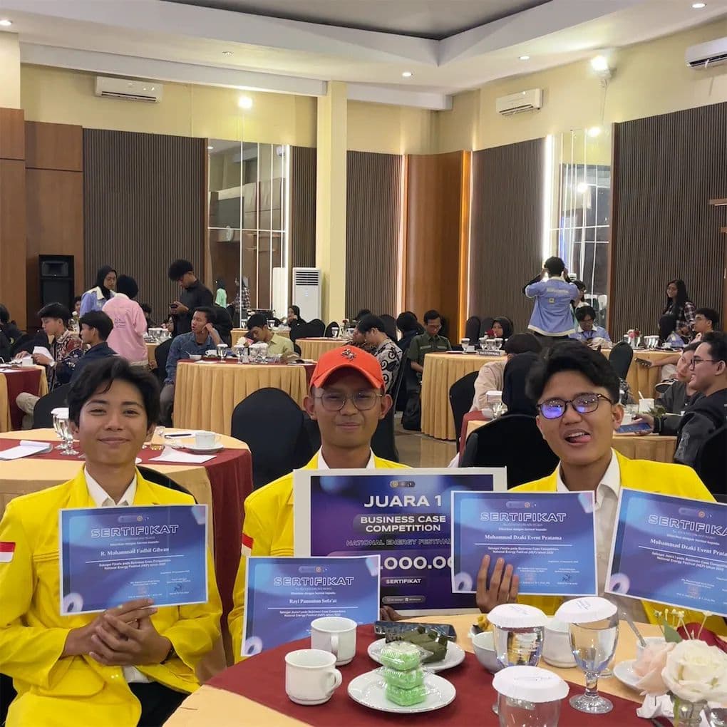 Tim Yuaiyuk - 1st Winner